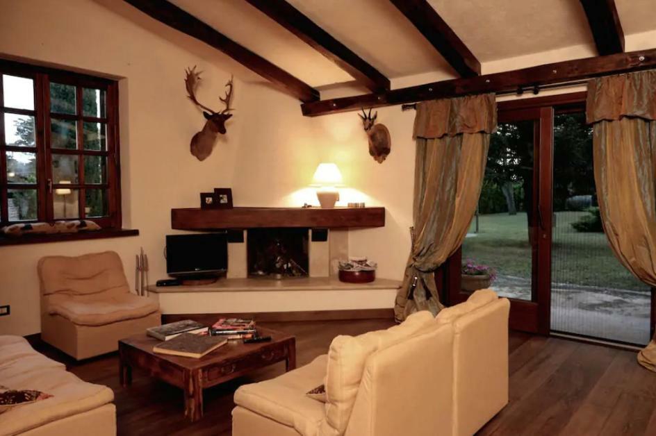 Bed & Breakfast I Lari Castel Del Monte (Apulia)